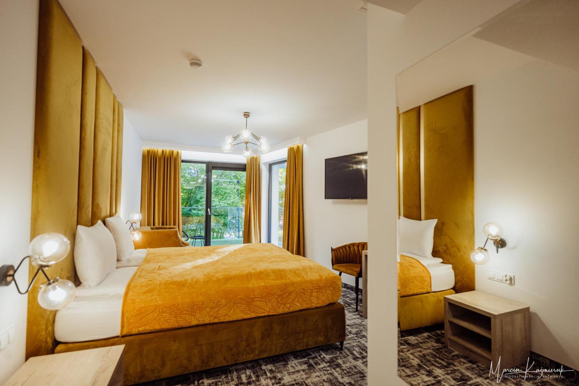 ウストカ Cristal Bed & Breakfast エクステリア 写真