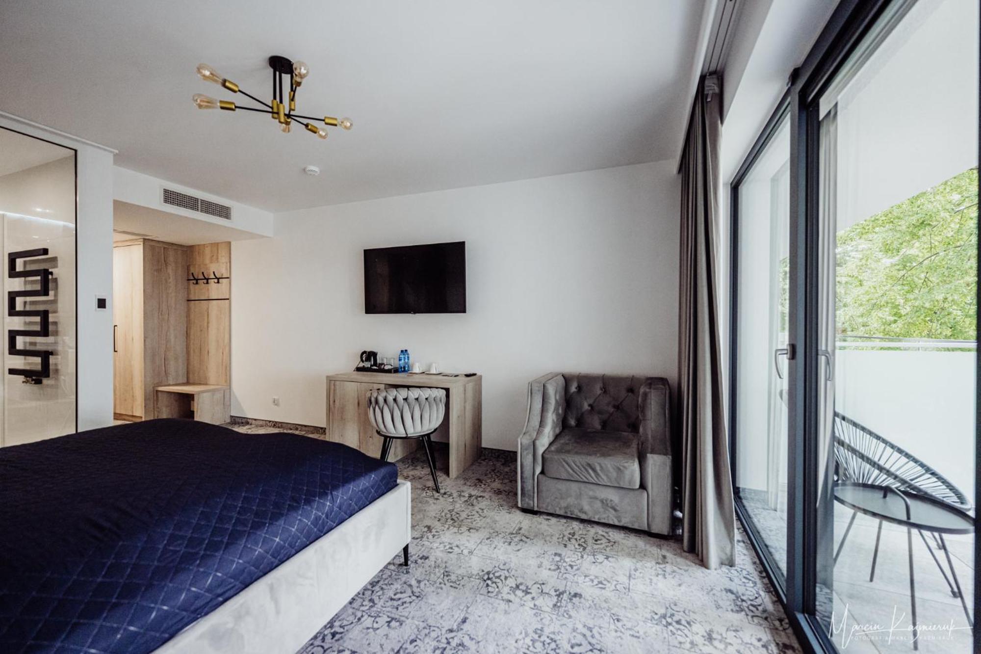ウストカ Cristal Bed & Breakfast エクステリア 写真