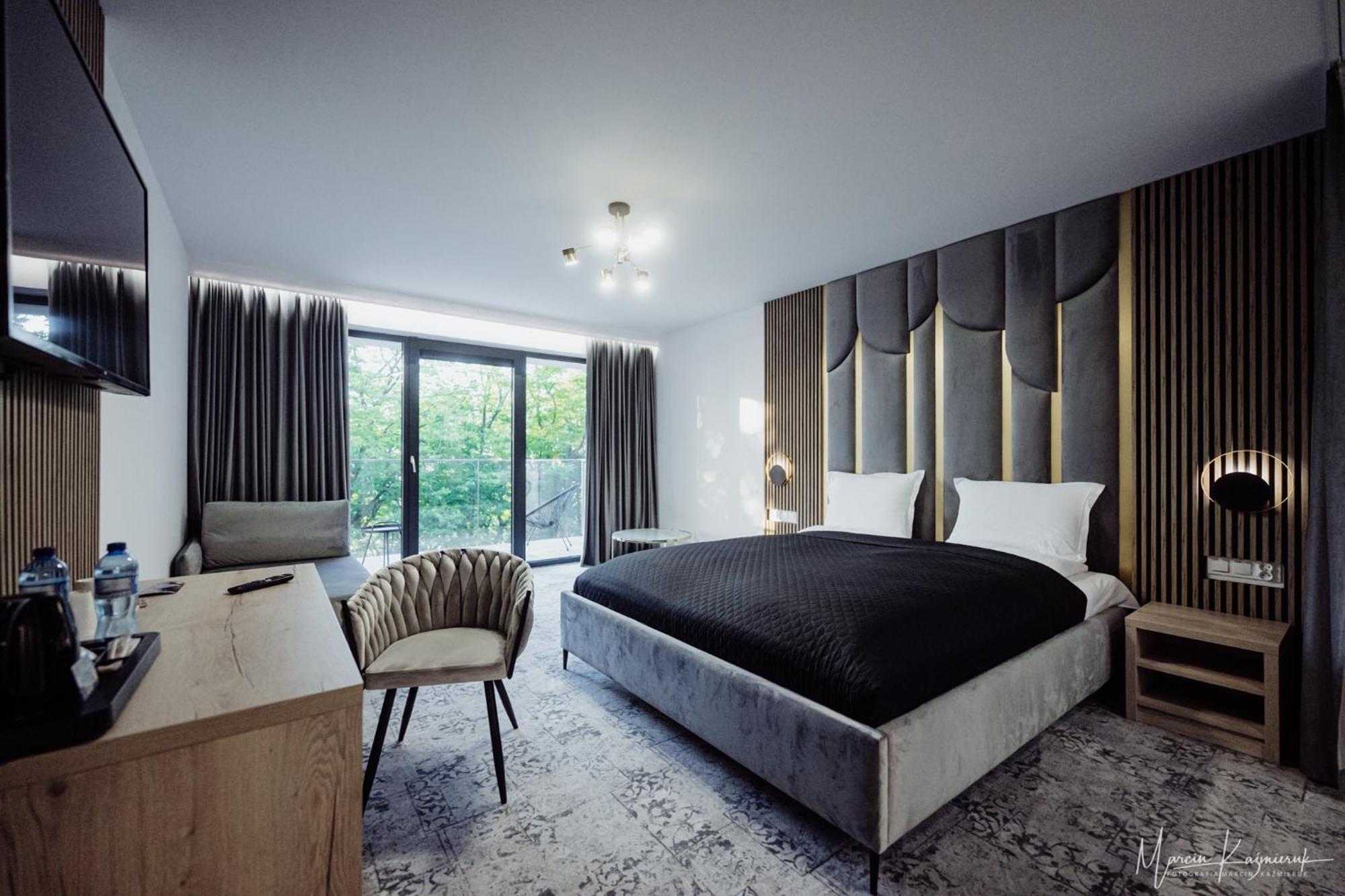 ウストカ Cristal Bed & Breakfast エクステリア 写真