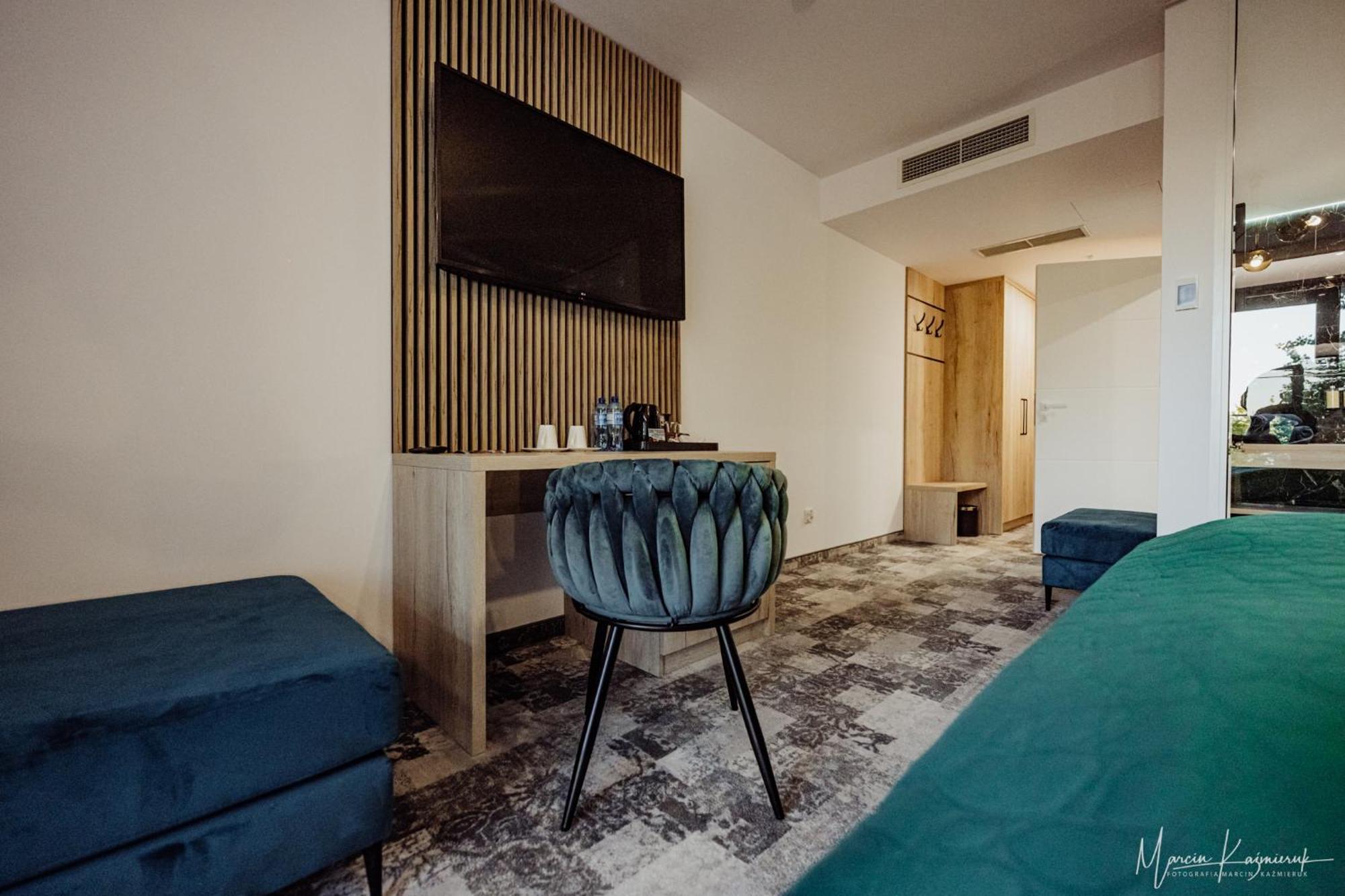 ウストカ Cristal Bed & Breakfast エクステリア 写真