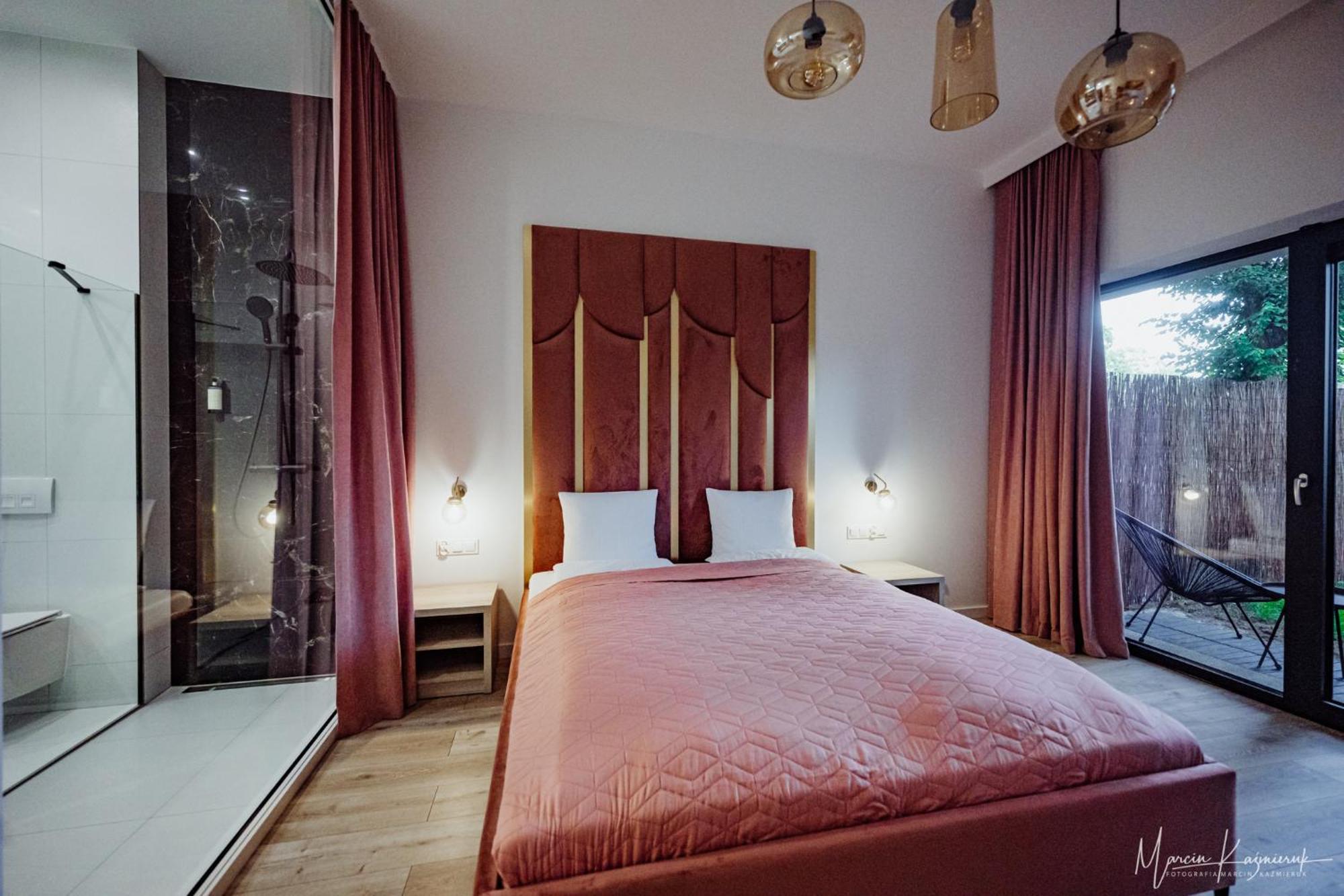 ウストカ Cristal Bed & Breakfast エクステリア 写真