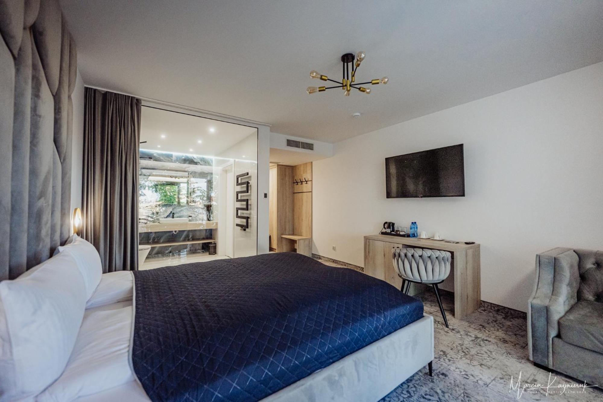ウストカ Cristal Bed & Breakfast エクステリア 写真