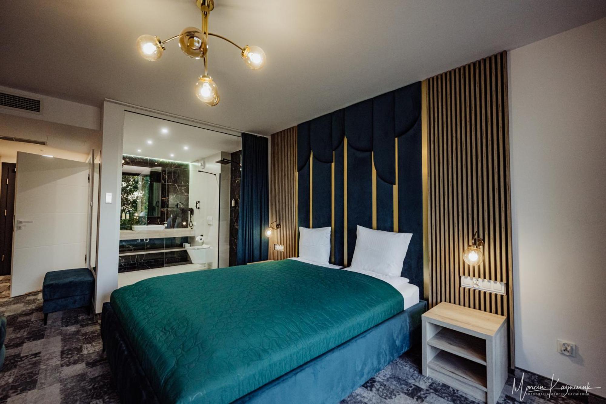 ウストカ Cristal Bed & Breakfast エクステリア 写真
