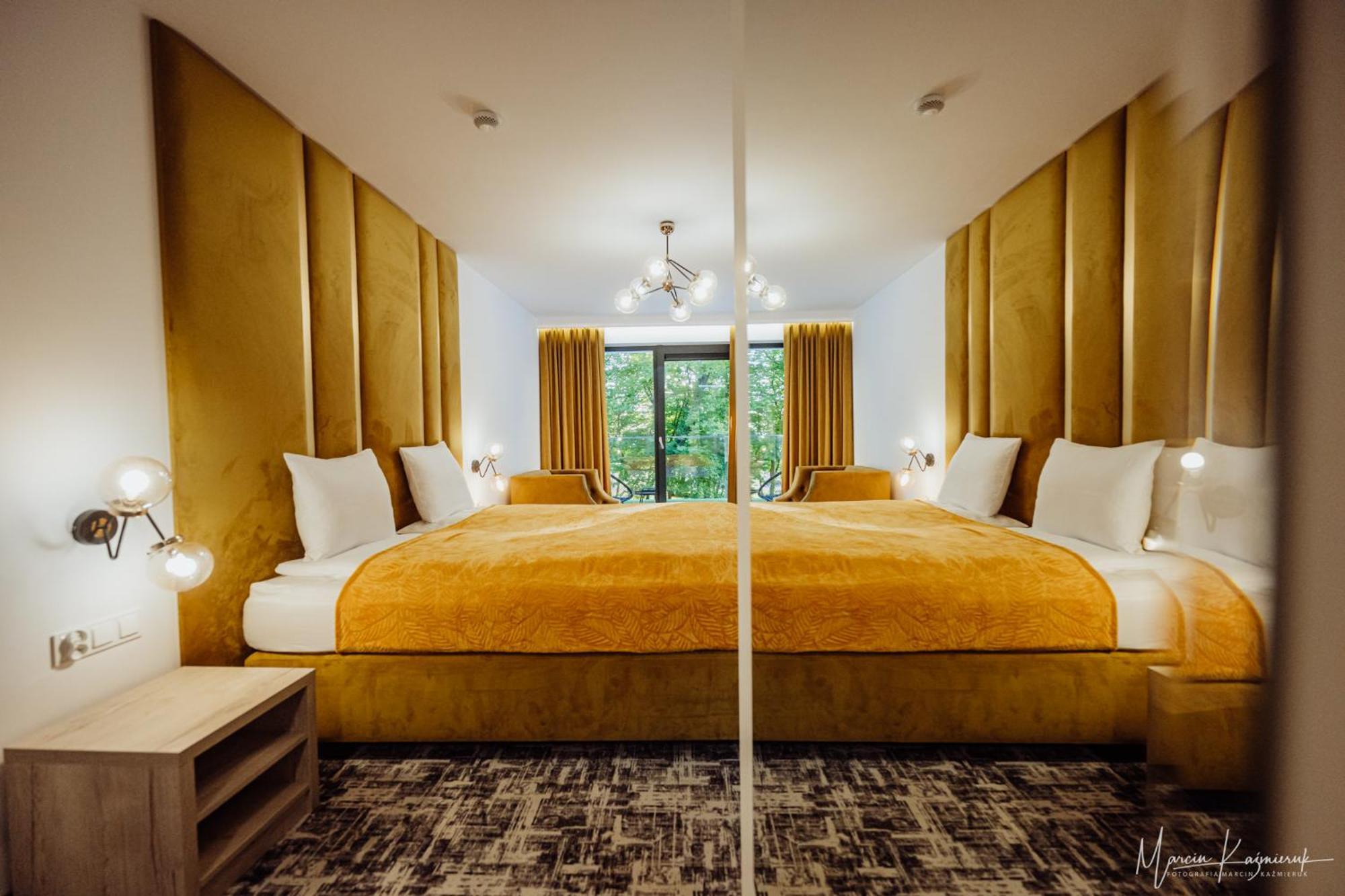 ウストカ Cristal Bed & Breakfast エクステリア 写真